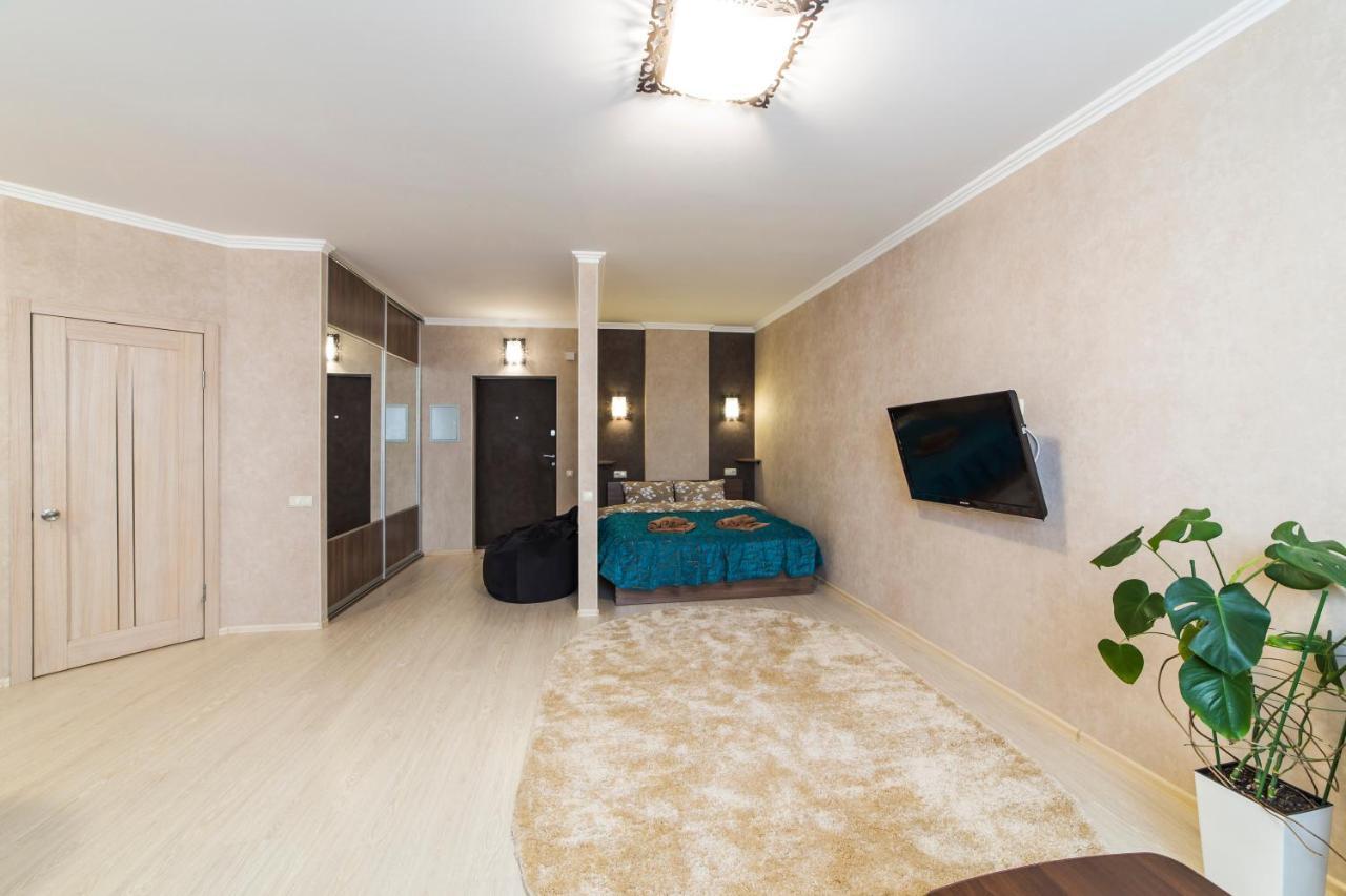 Studio Apartment On Bazhana Kiev Exterior photo
